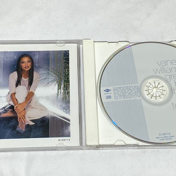 Timeless Voices Stewart Estefan Dion Williams Houston CD Lot 8 Contemporary - Picture 14 of 16